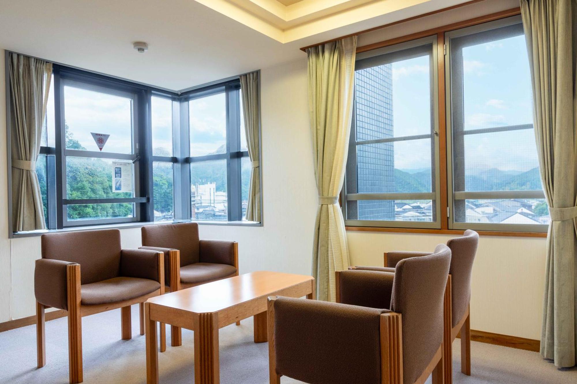 Suizansou Hotel Toyooka  Buitenkant foto