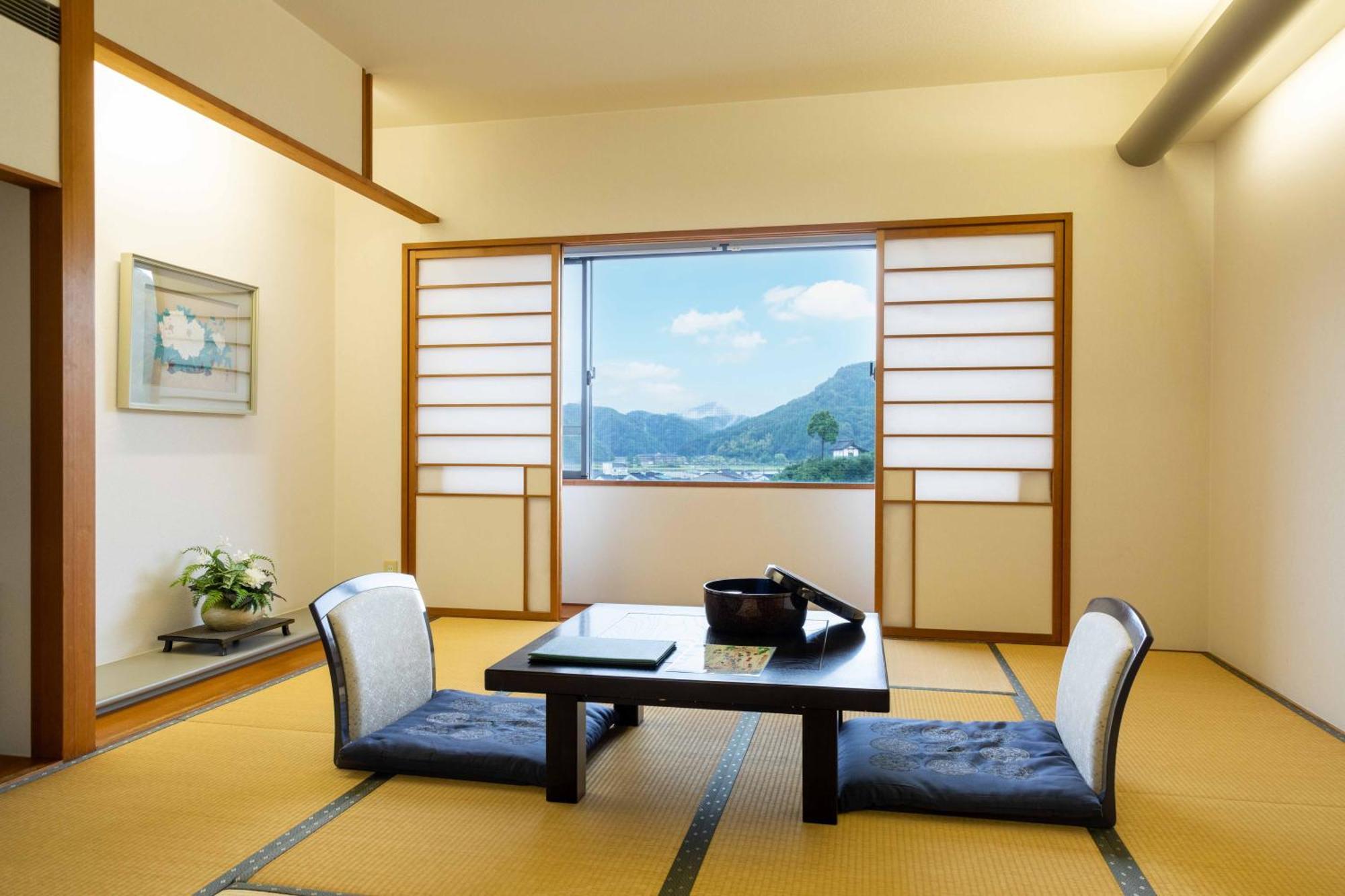 Suizansou Hotel Toyooka  Buitenkant foto
